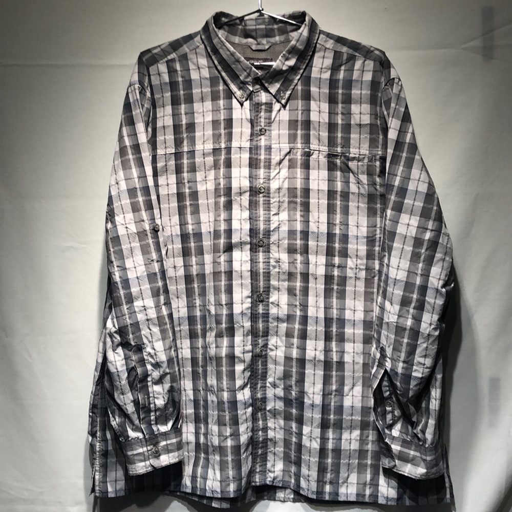 Eddie Bauer light weight button down shirt